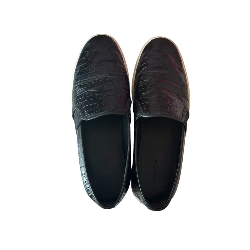 Vince Preston Croc-Embossed Leather Slip-On Sneakers Size 8.5 Black Casual - Picture 2 of 10
